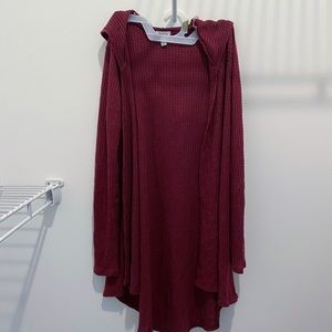 Waffle knit flowy burgundy cardigan